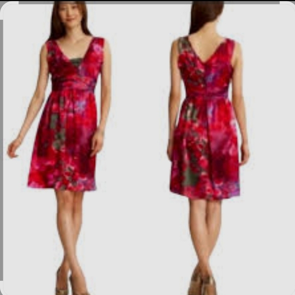 Banana Republic 100% Silk watercolour floral dress Size 6 - Picture 1 of 9